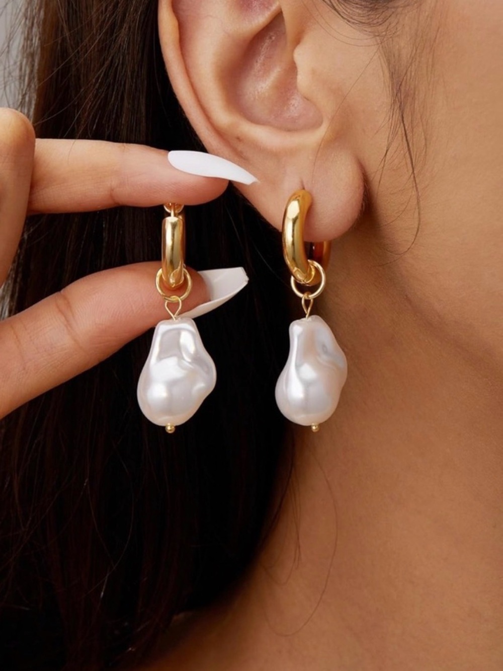 Gold Hoop Earrings with Irregular Pearl Drop Chic Statement Jewelry - Picture 5 of 10